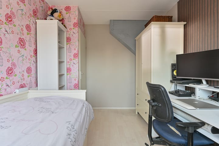 Foto 53 van Purperreiger 21