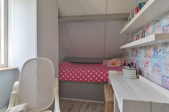 Foto 62 van Purperreiger 21