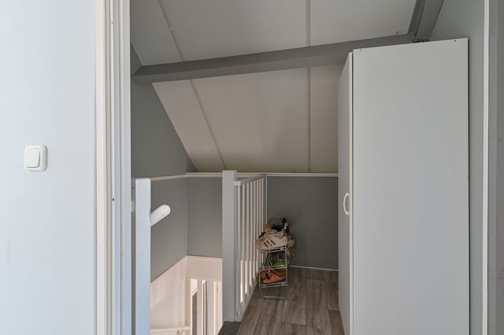 Foto 66 van Purperreiger 21