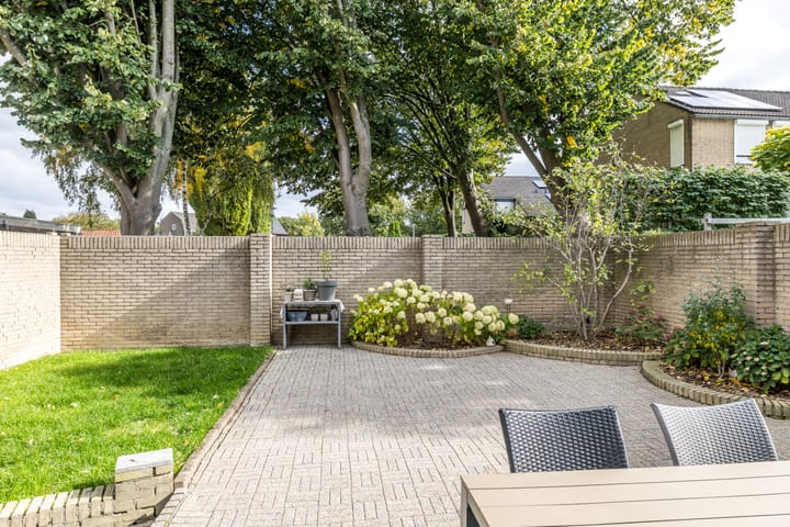 Foto 31 van Tuinstraat 14