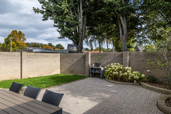 Foto 32 van Tuinstraat 14