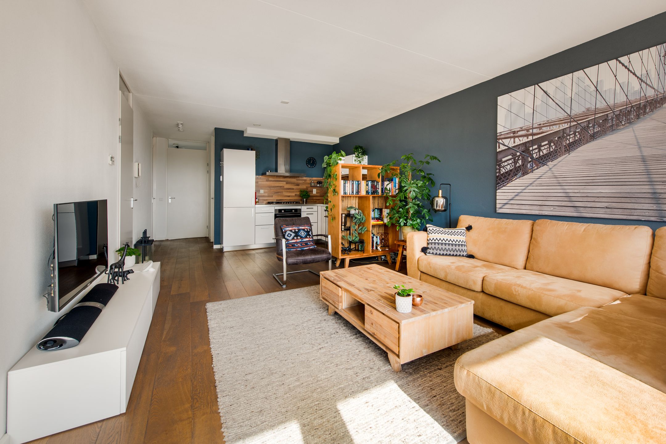 Foto 6 van Leonardo da Vinciplein 104