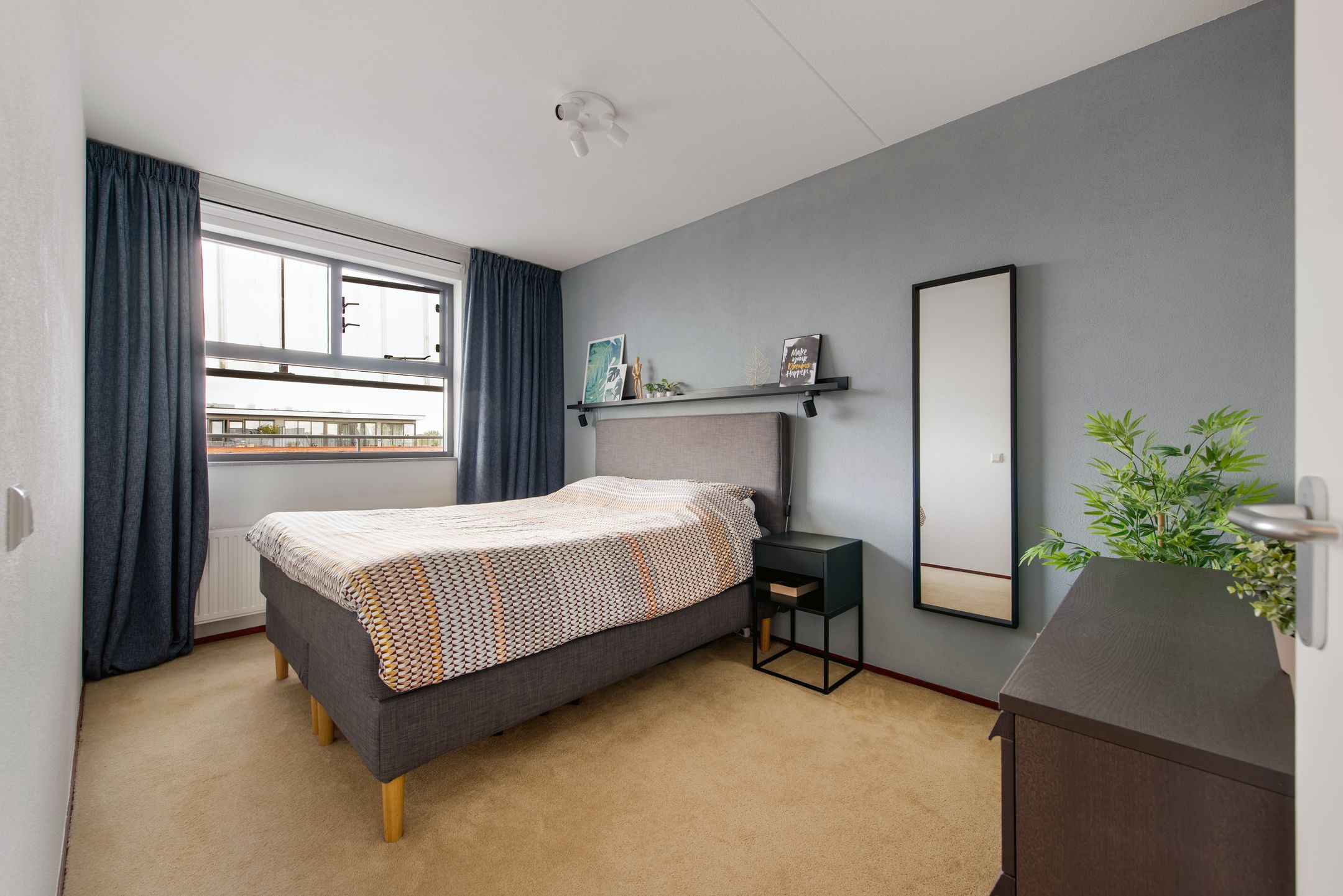 Foto 12 van Leonardo da Vinciplein 104