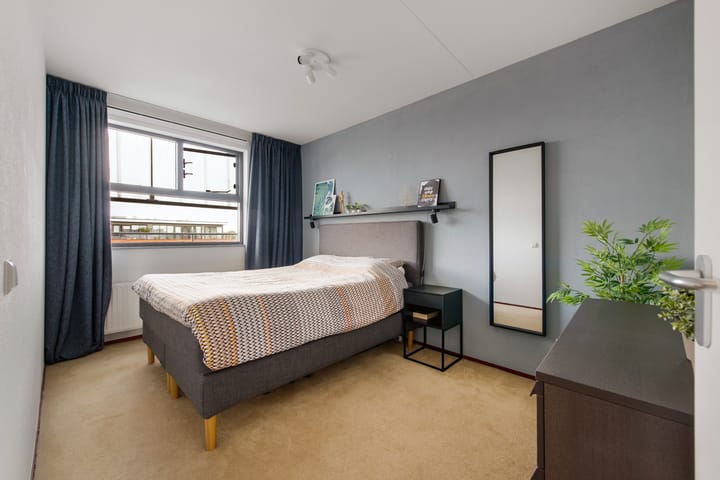 Foto 12 van Leonardo da Vinciplein 104