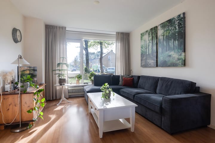 Photo 2 of Dr. W. Kokstrjitte 25