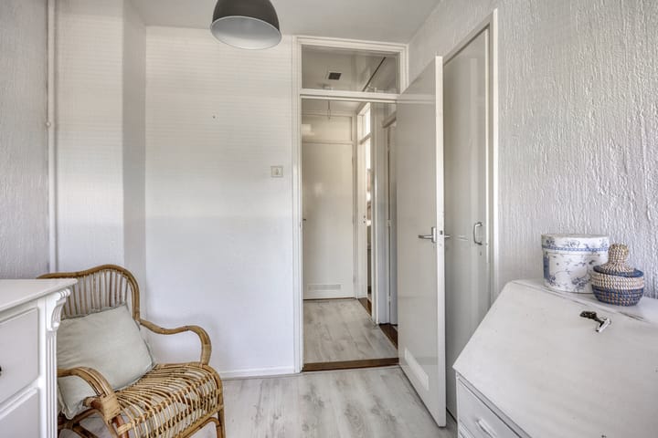 Foto 17 van Albertine Agneslaan 13