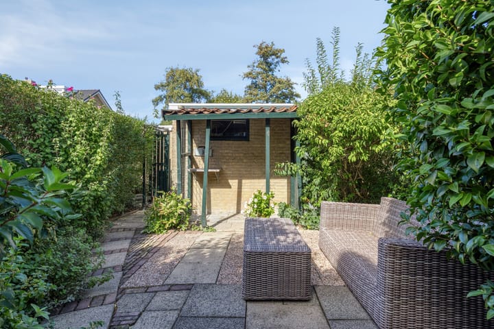 Foto 23 van Albertine Agneslaan 13