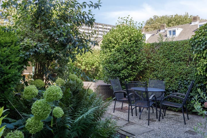 Foto 24 van Albertine Agneslaan 13