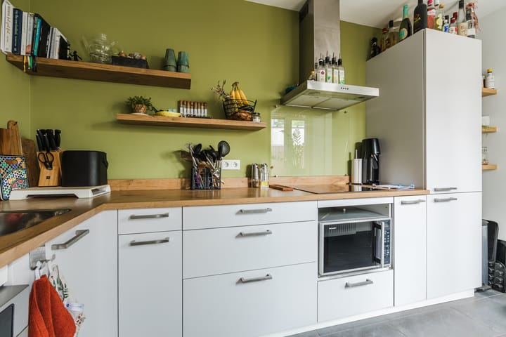 Photo 14 of Bisonstraat 104