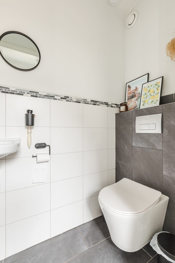 Photo 18 of Bisonstraat 104