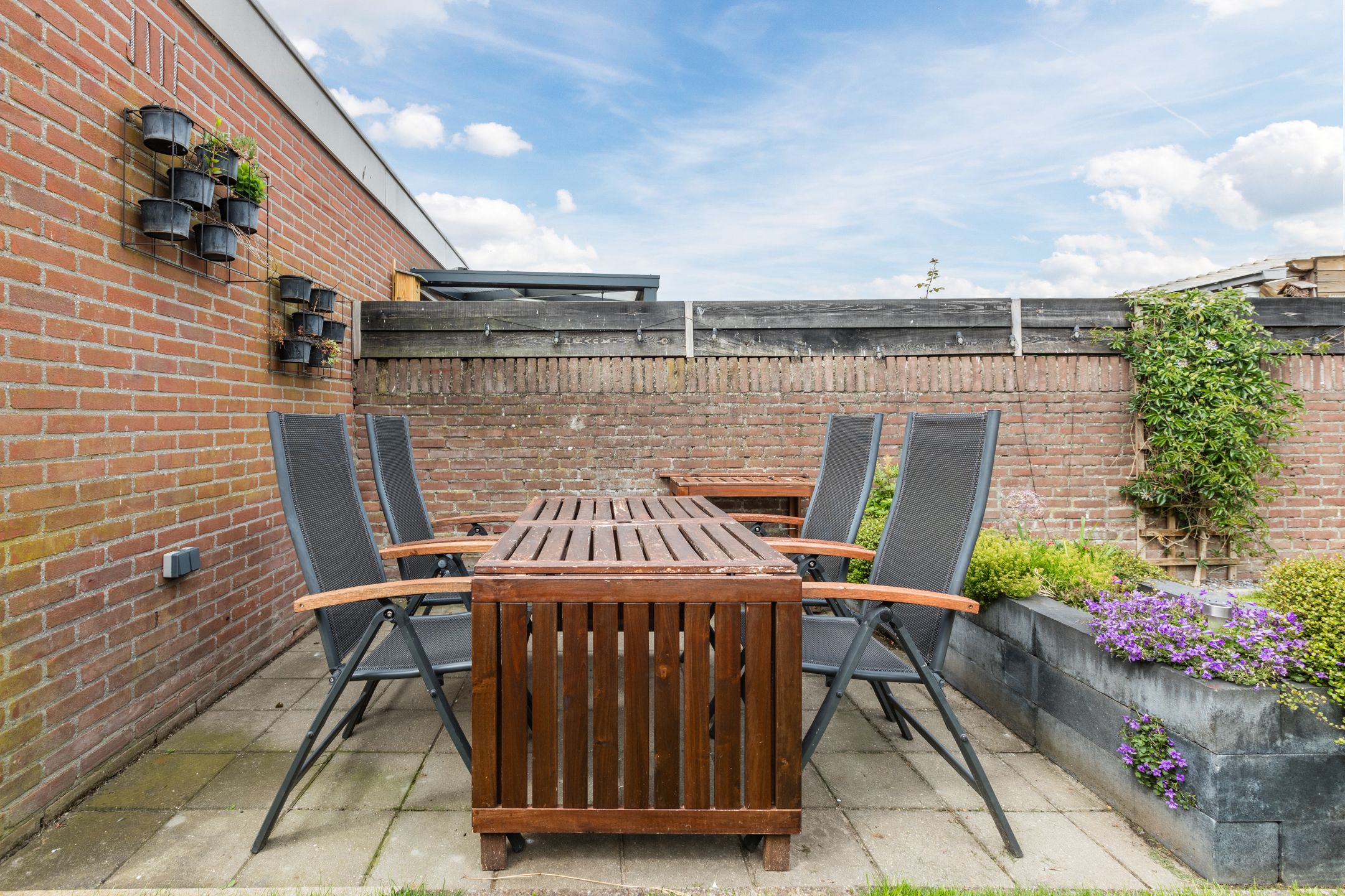 Foto 36 van Bisonstraat 104