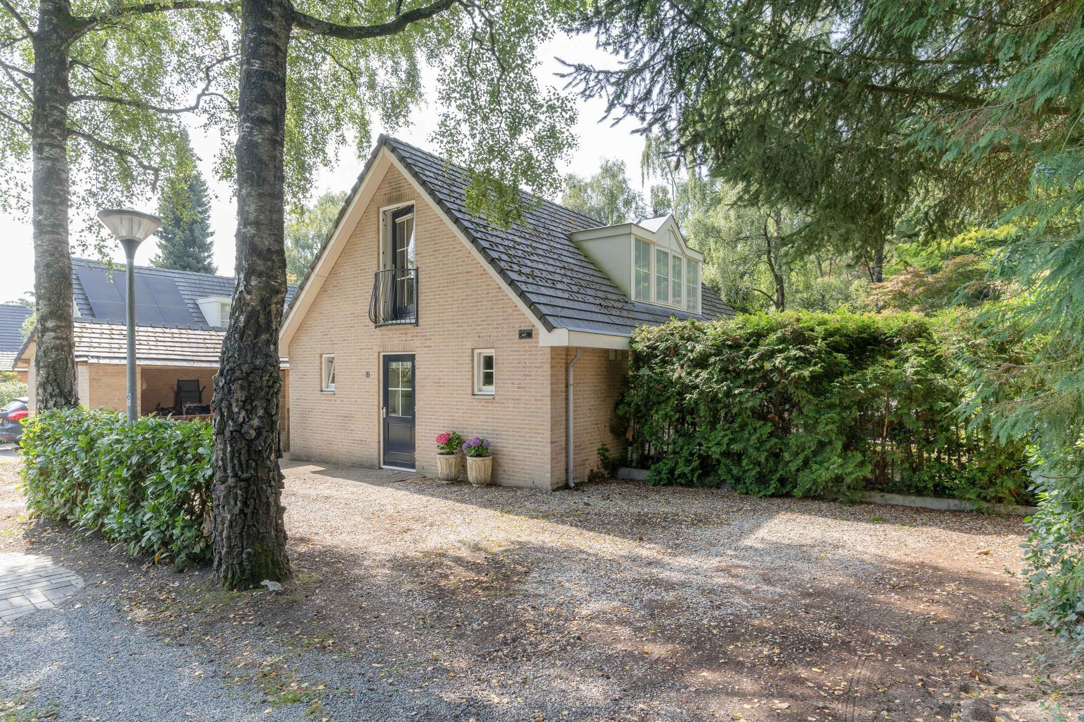 Foto 3 van Korhoenlaan 1-52