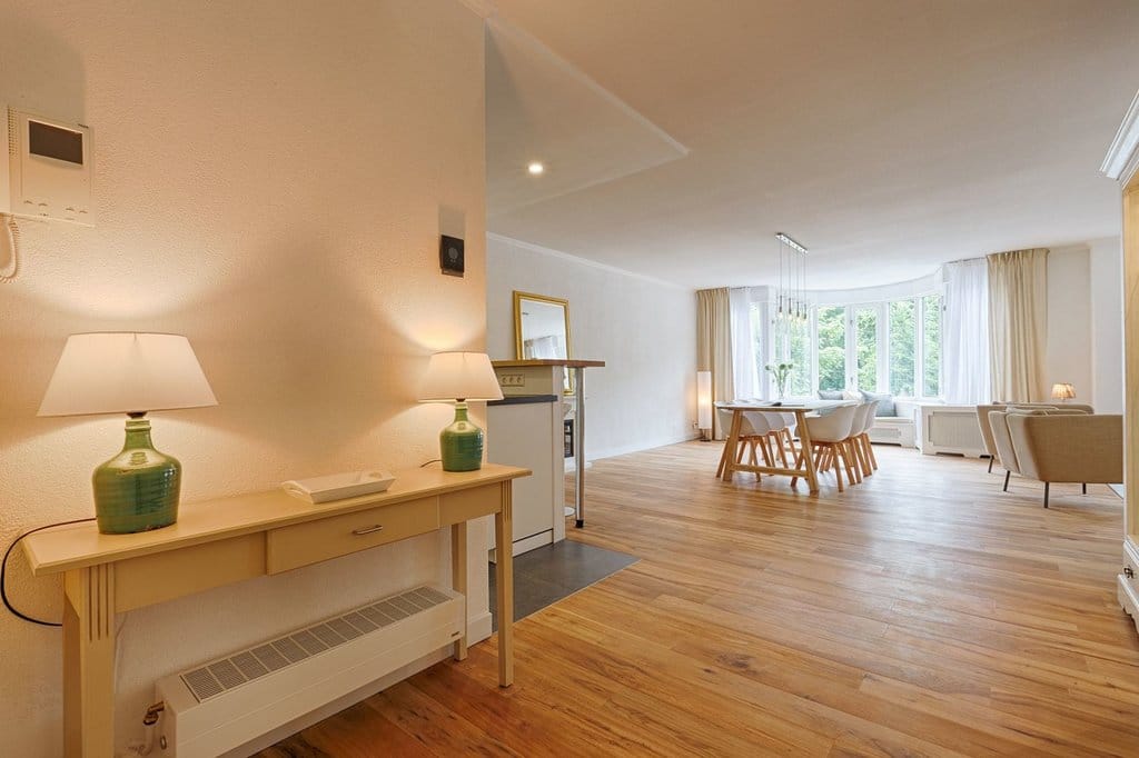 Photo 6 of Bezuidenhoutseweg 349-C