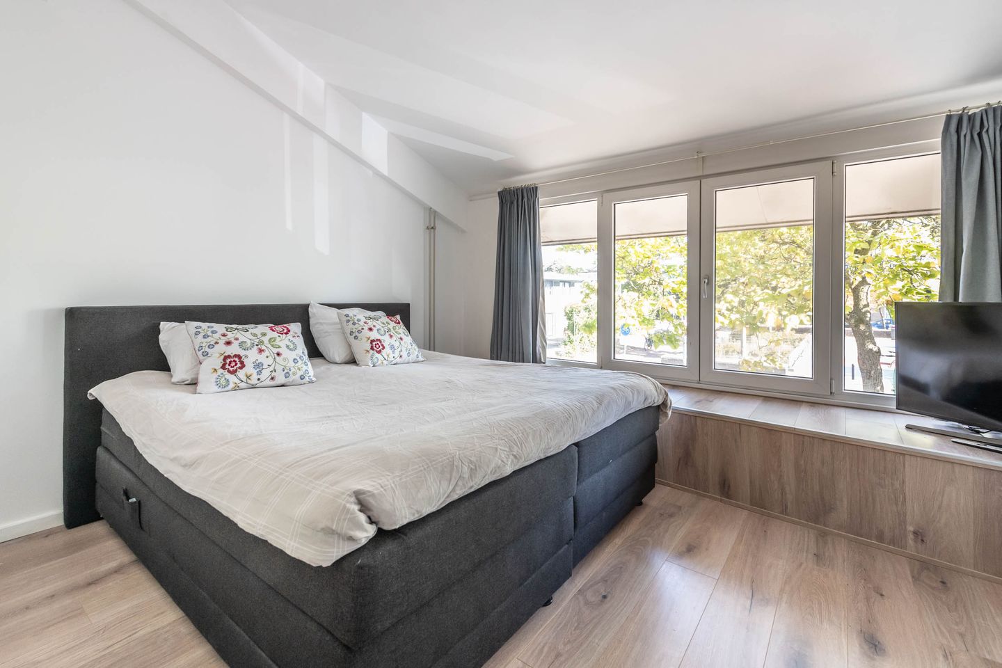 Foto 20 van Turnhoutplantsoen 54