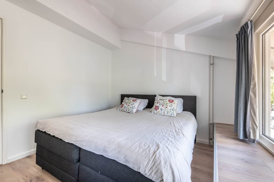 Foto 22 van Turnhoutplantsoen 54