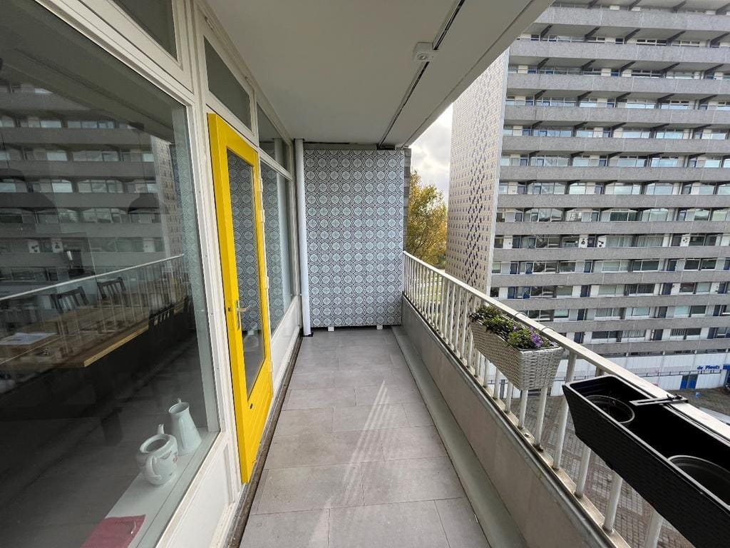 Foto 12 van Tjaarda 350