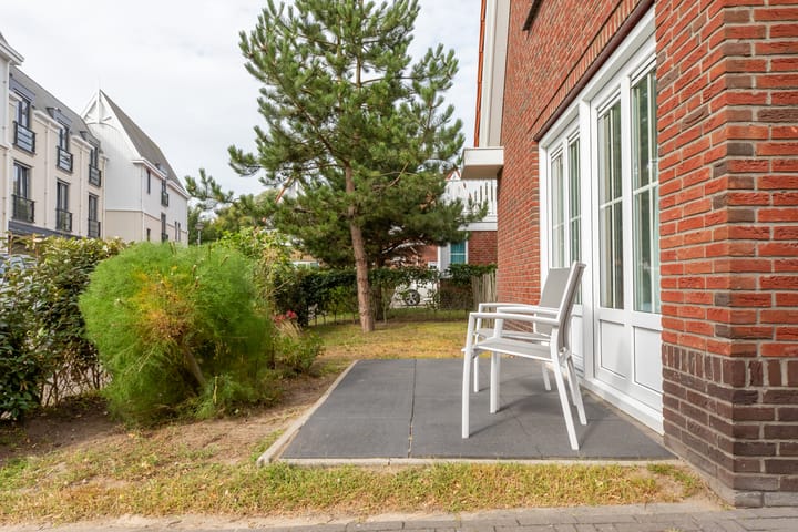 Photo 20 of John O. Forfarstraat 41