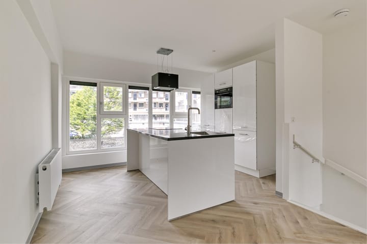 Foto 4 van Detmoldstraat 3