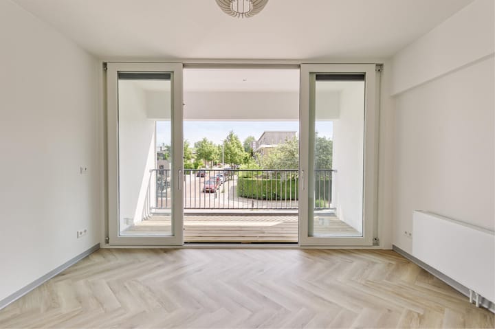 Foto 8 van Detmoldstraat 3