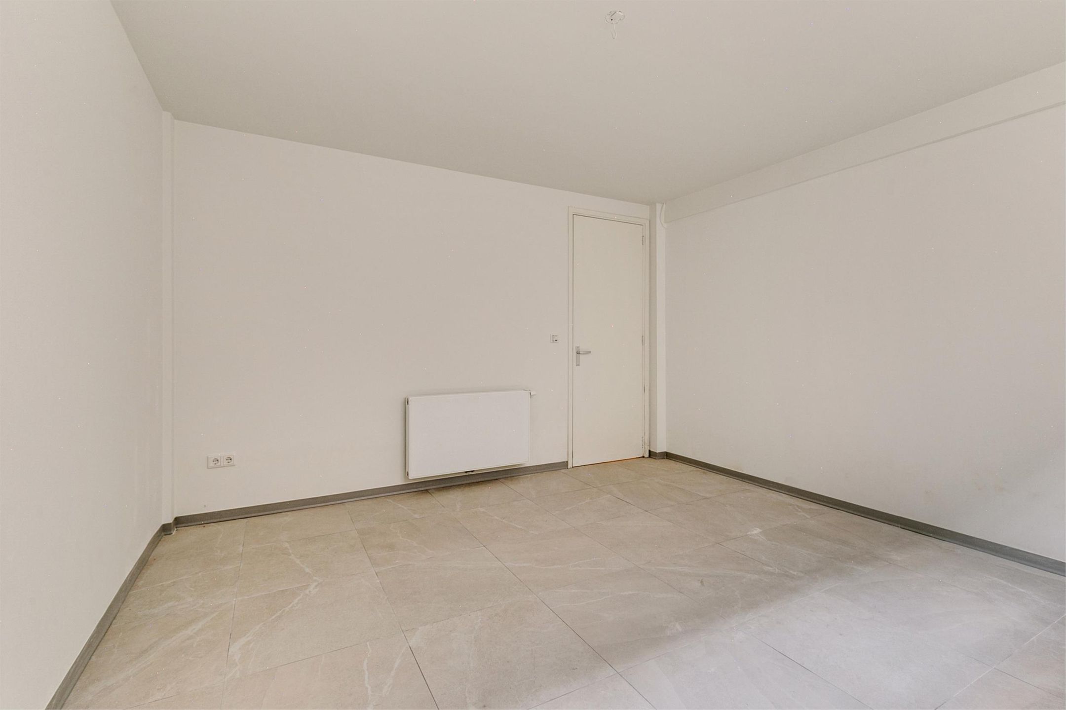 Foto 24 van Detmoldstraat 3