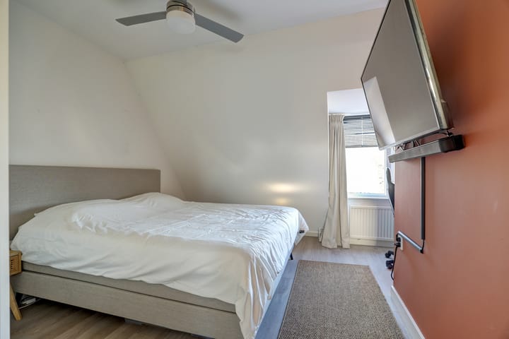 Foto 5 van Roest van Limburgstraat 20-A