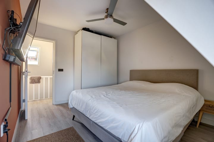 Foto 24 van Roest van Limburgstraat 20-A