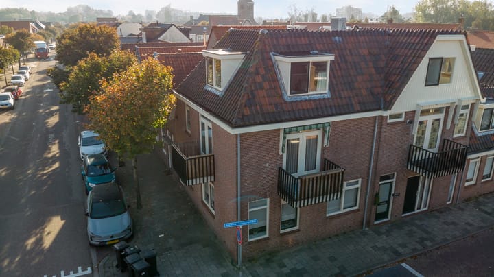 Foto 31 van Roest van Limburgstraat 20-A