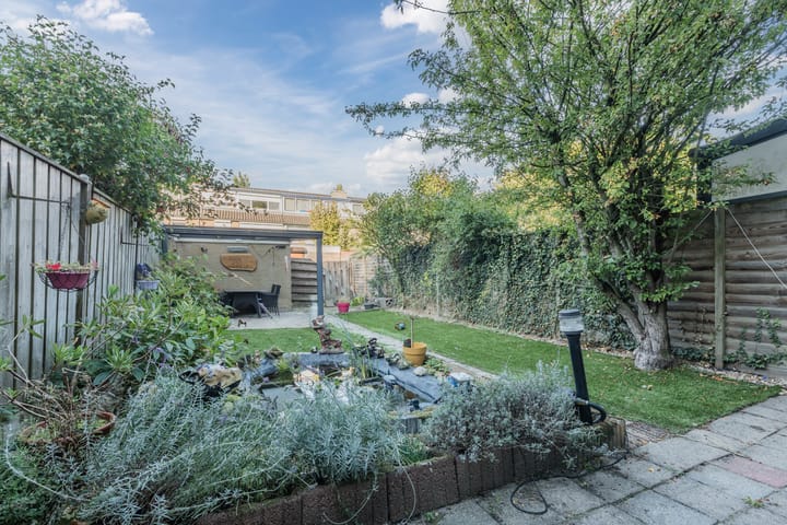 Photo 37 of Estersveldlaan 71