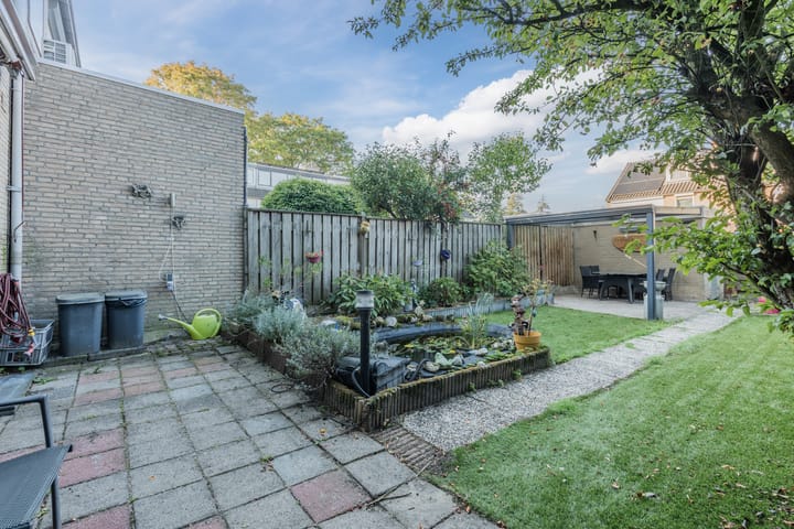 Photo 38 of Estersveldlaan 71