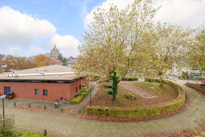 Photo 19 of Hendrikus Chabotstraat 100