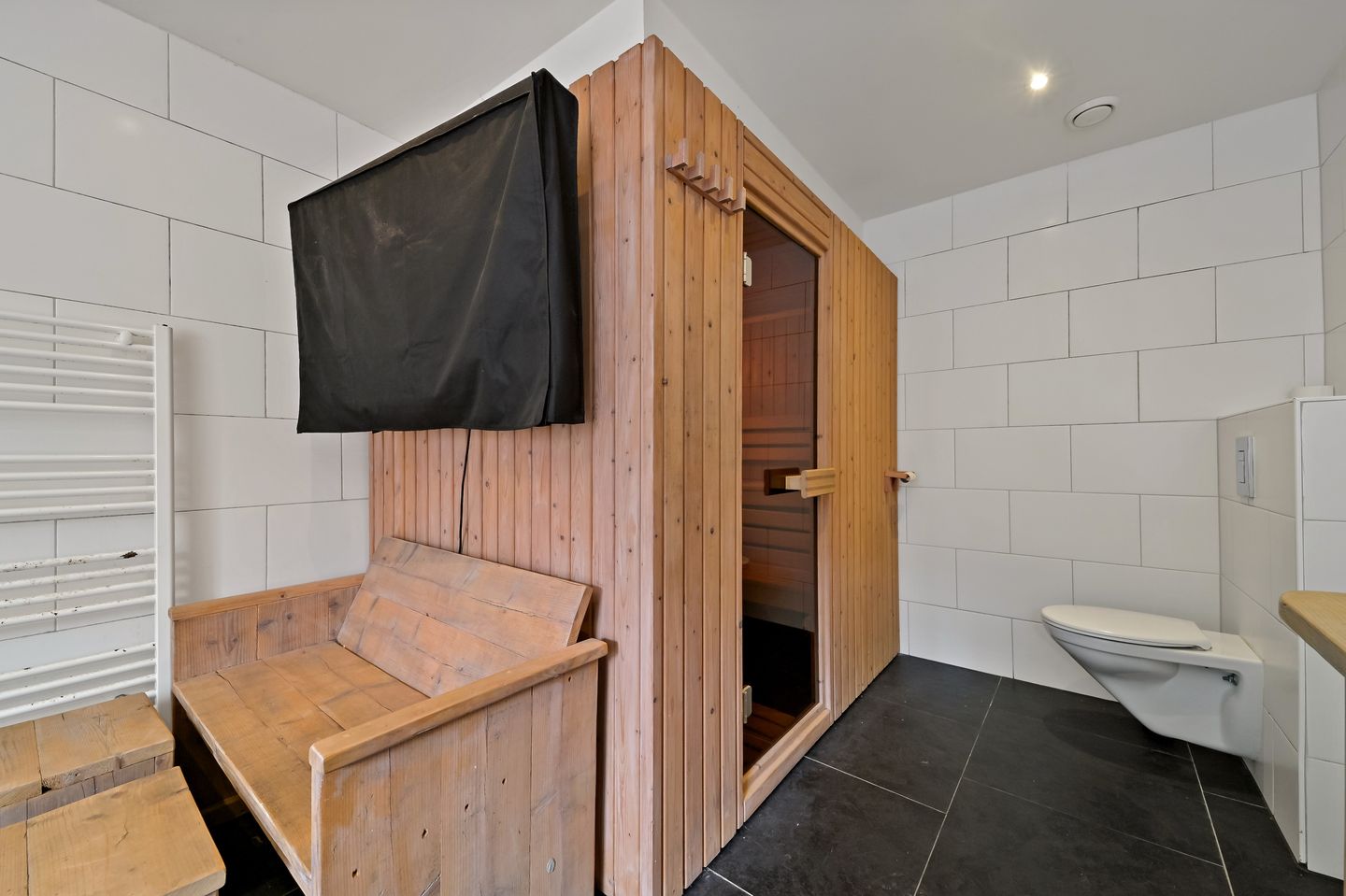 Photo 29 of Heer Daniëlstraat 110