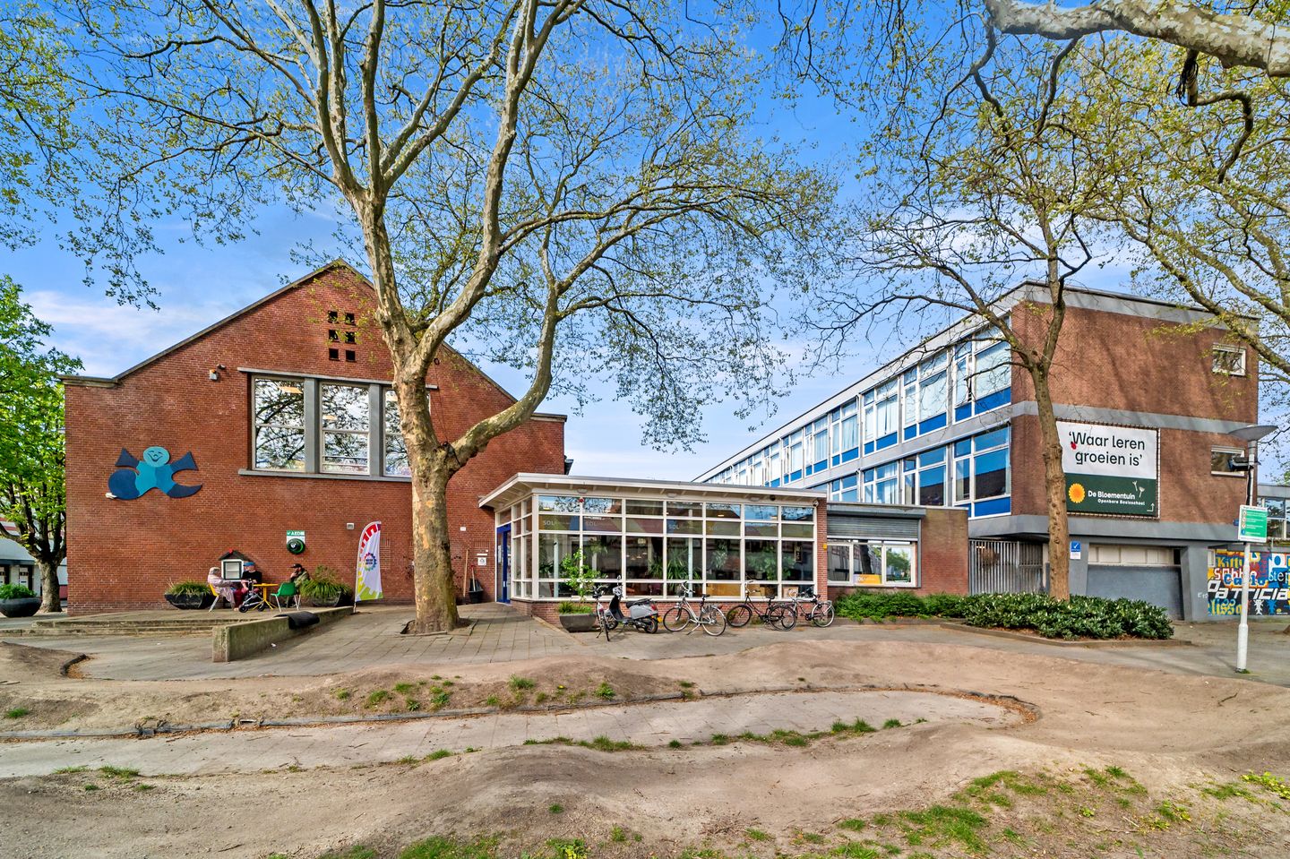 Photo 40 of Heer Daniëlstraat 110