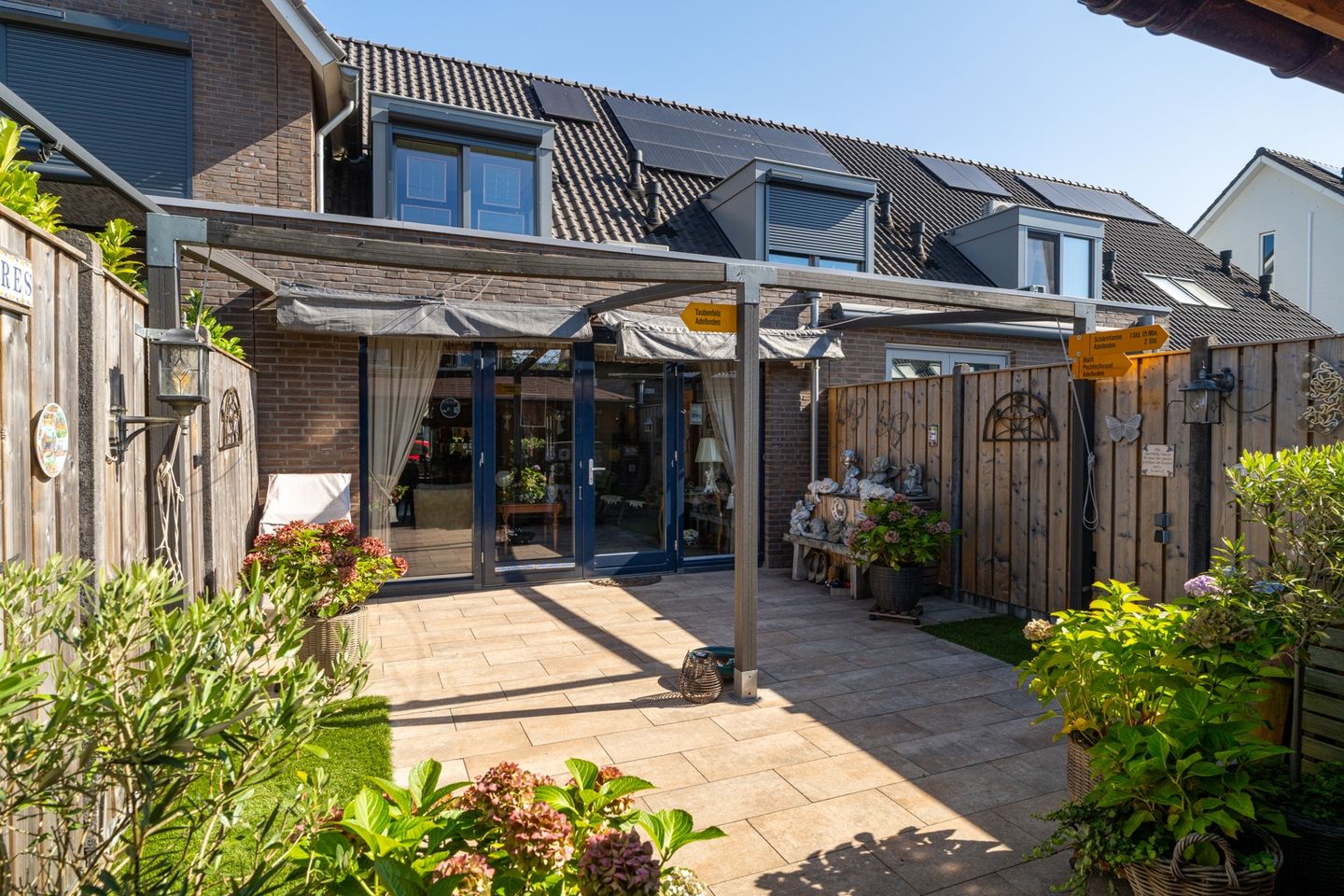 Foto 4 van Paardebloem 12