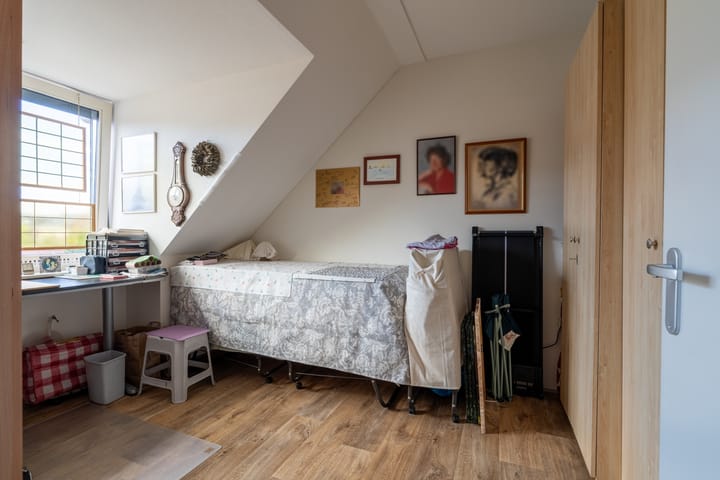 Photo 26 of Paardebloem 12