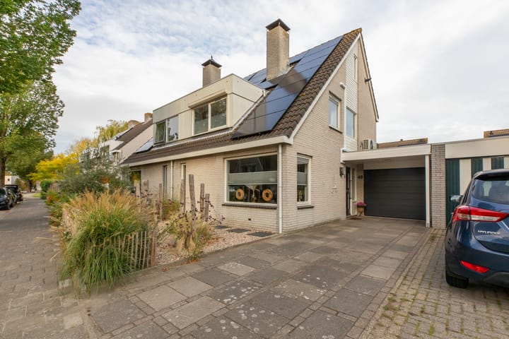 Foto 43 van Rosenburglaan 46