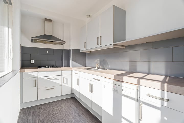 Foto 16 van Beeklaan 7