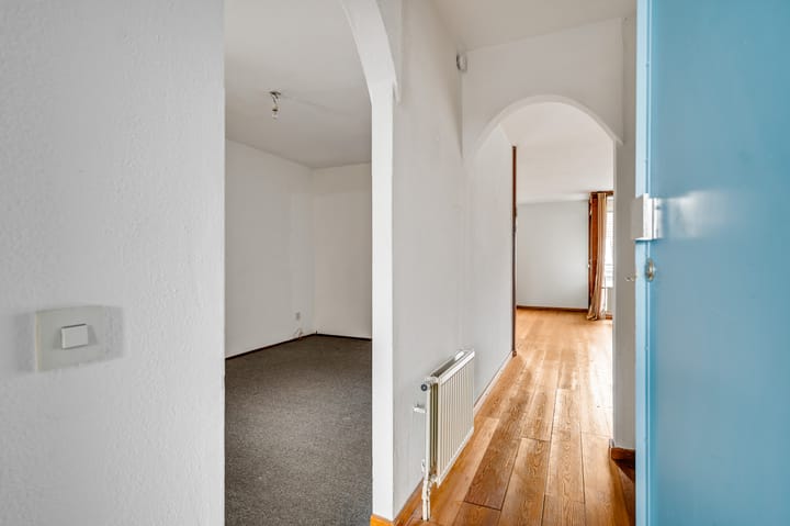 Photo 4 of Kruisherenstraat 301