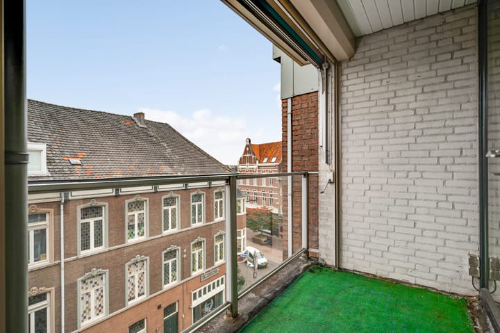 Foto 11 van Kruisherenstraat 301