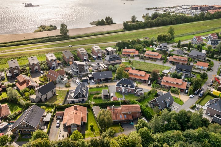 Foto 46 van Varelsebeek 6