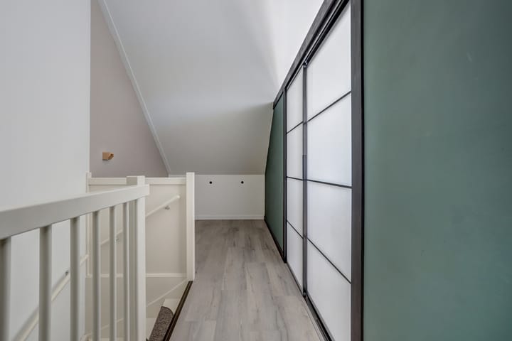 Foto 18 van Edgar du Perronstraat 15