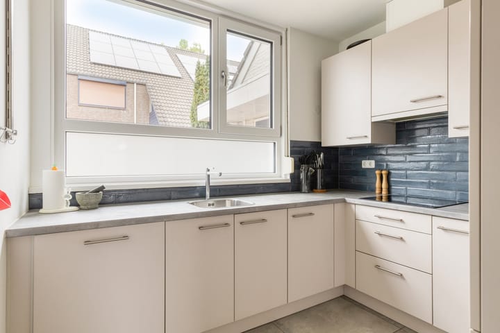 Foto 11 van Nederhoven 15