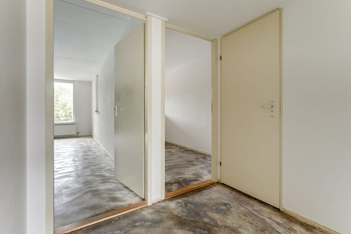 Photo 19 of Raadhuisstraat 45