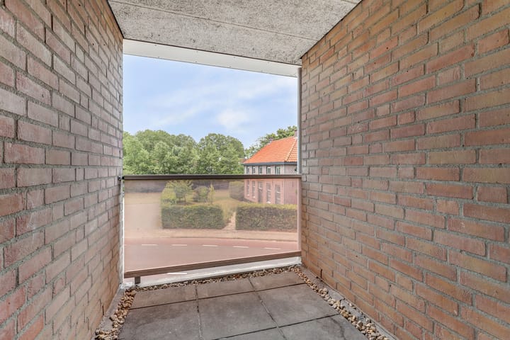 Photo 23 of Raadhuisstraat 45