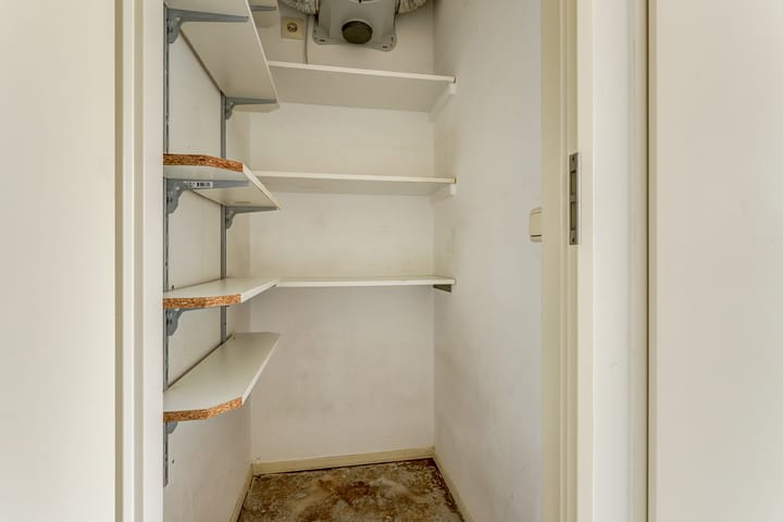 Photo 29 of Raadhuisstraat 45