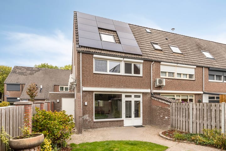 Foto 24 van Nederhoven 15