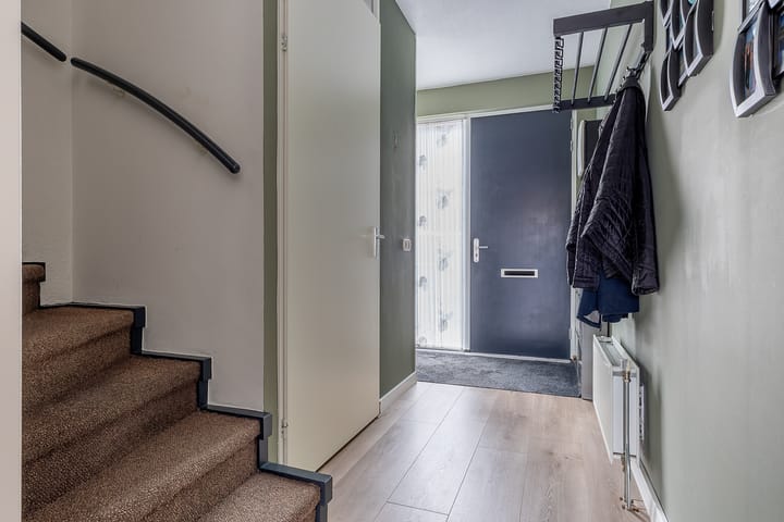 Photo 4 of Gele Ring 237