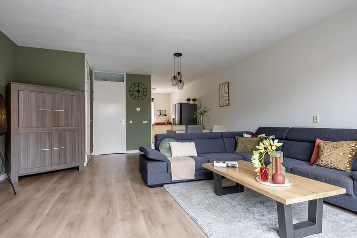 Photo 6 of Gele Ring 237