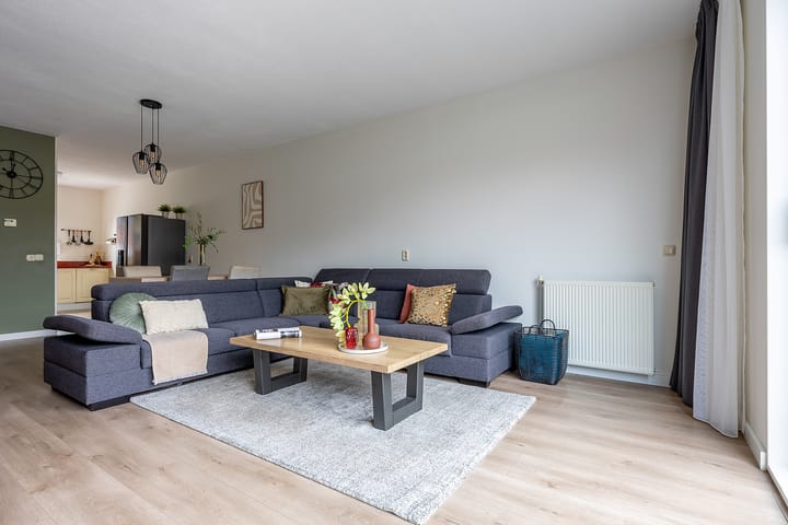 Photo 7 of Gele Ring 237