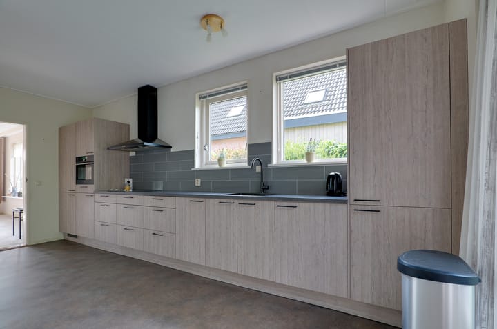 Photo 4 of Alberdaweg 37