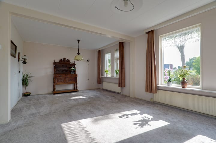 Photo 8 of Alberdaweg 37